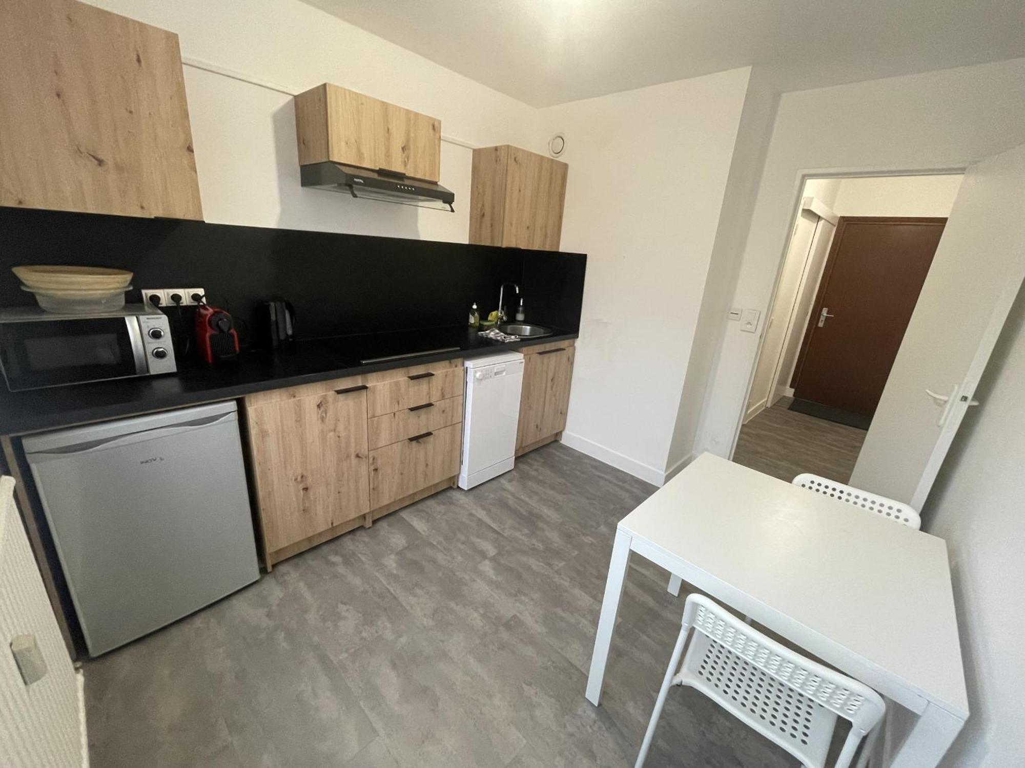 Logement Neuf A Proximite Du Centre Ville Avec Parking Limoges Extérieur photo